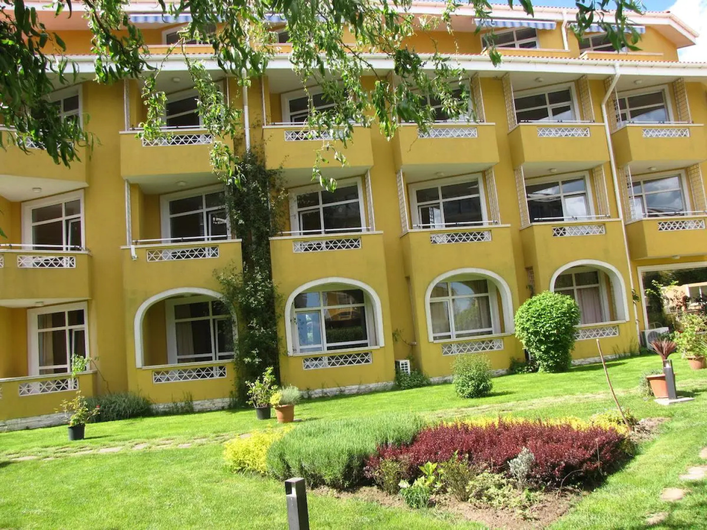 Blue Orange Beach Resort