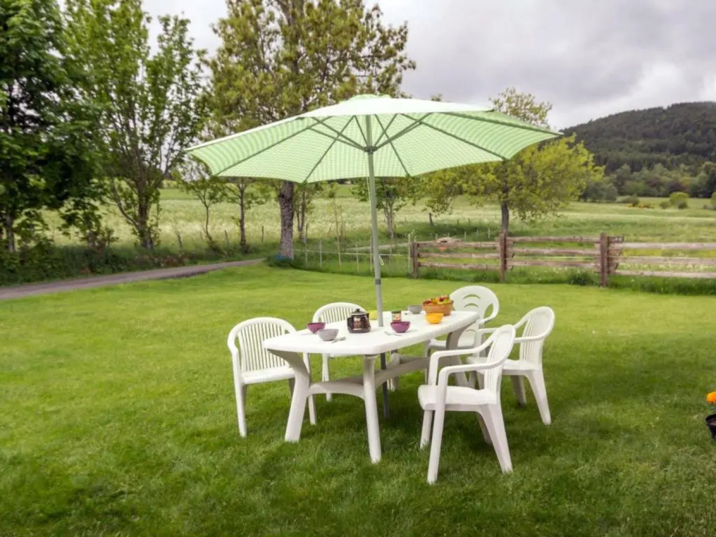 Gîte Sauvain, 4 pièces, 6 personnes - FR-1-496-42