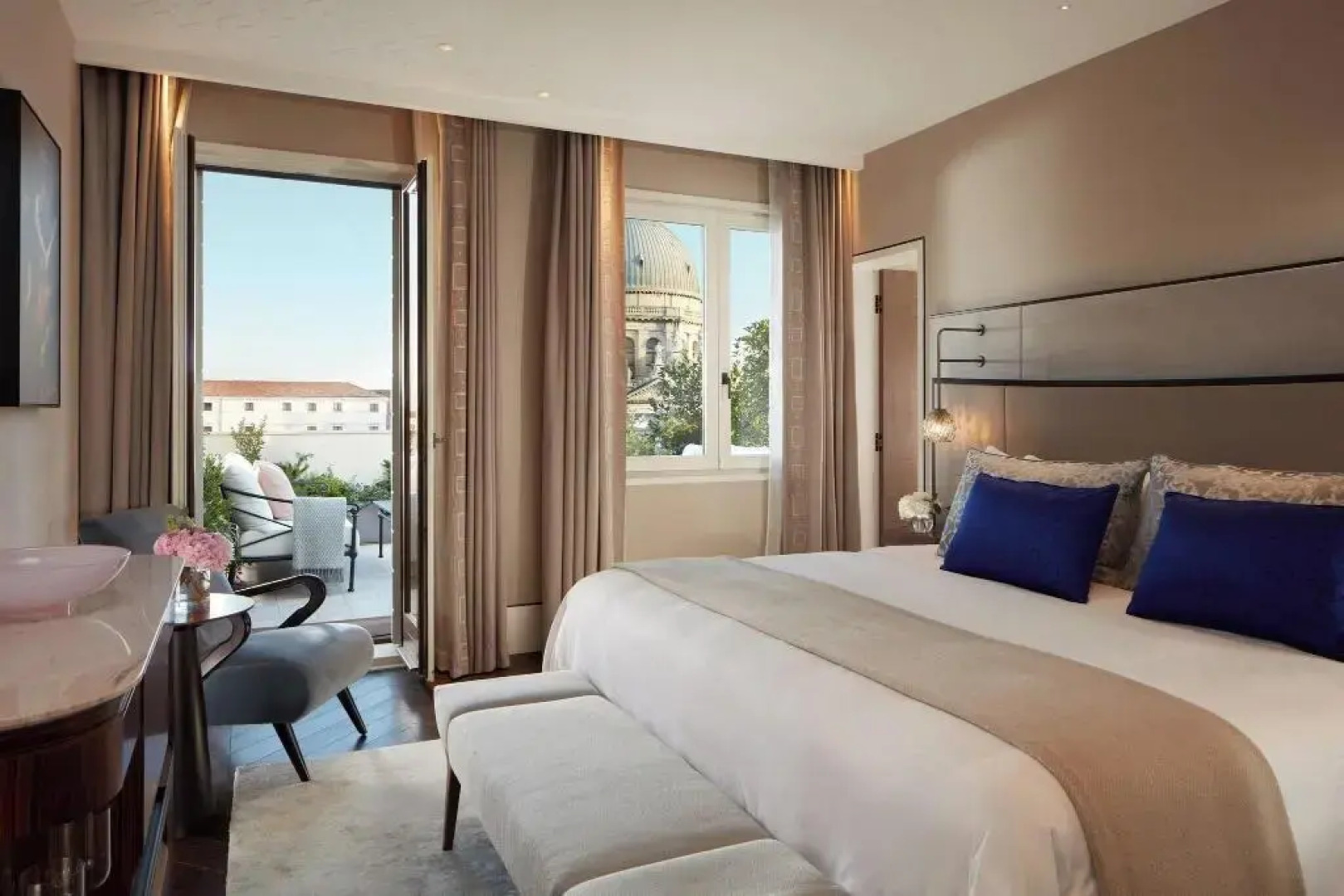 Отель The St. Regis Venice