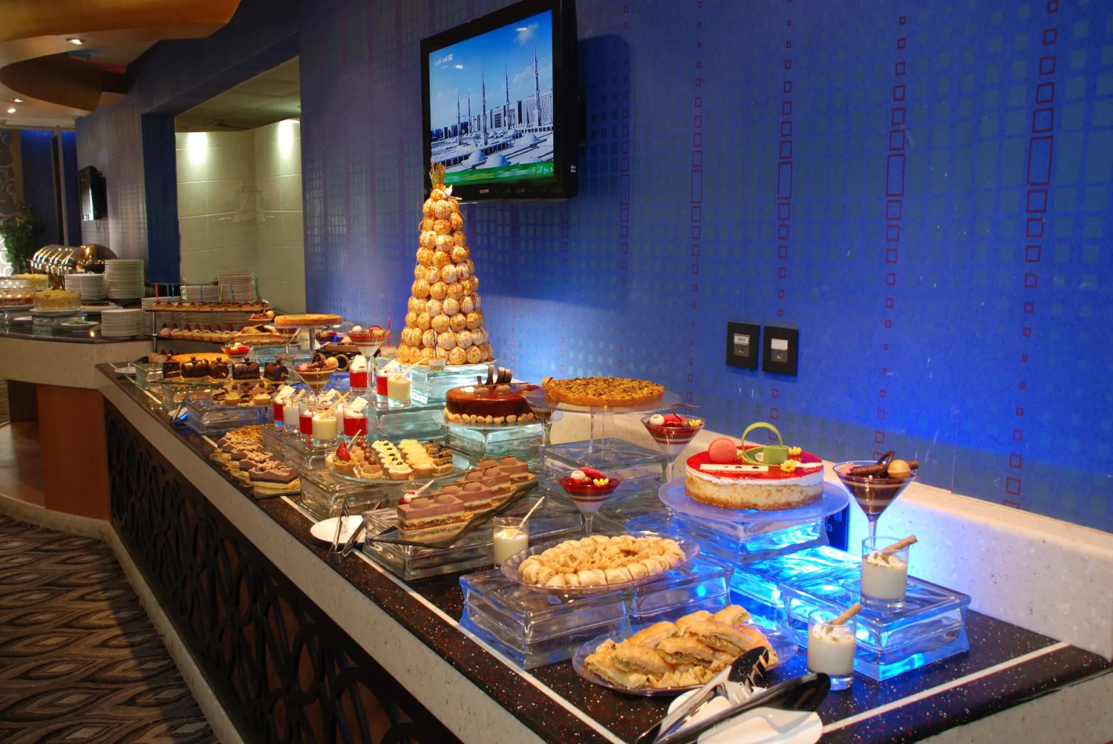 Gloria Al Madinah, Al Fayroz Al Massi