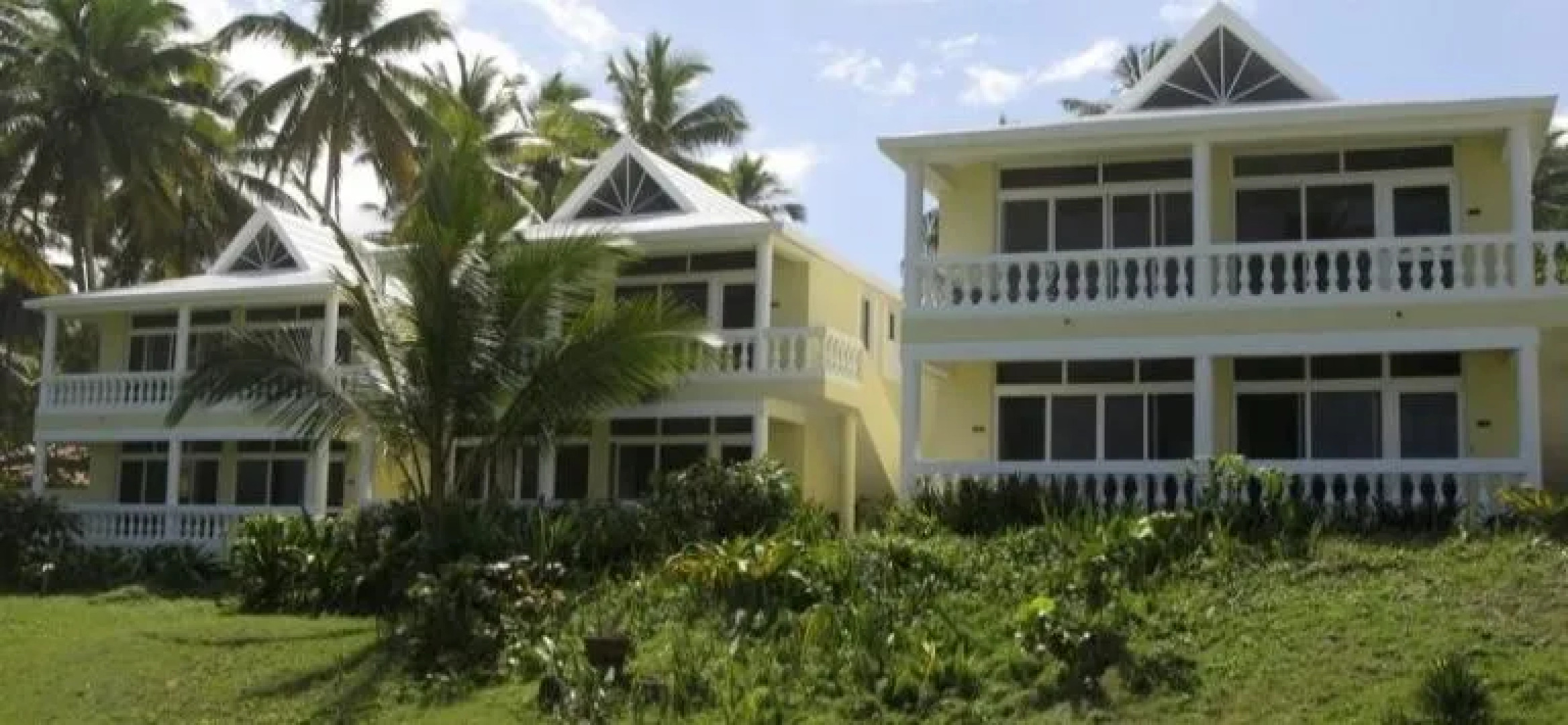 Las Canas Beach Retreat