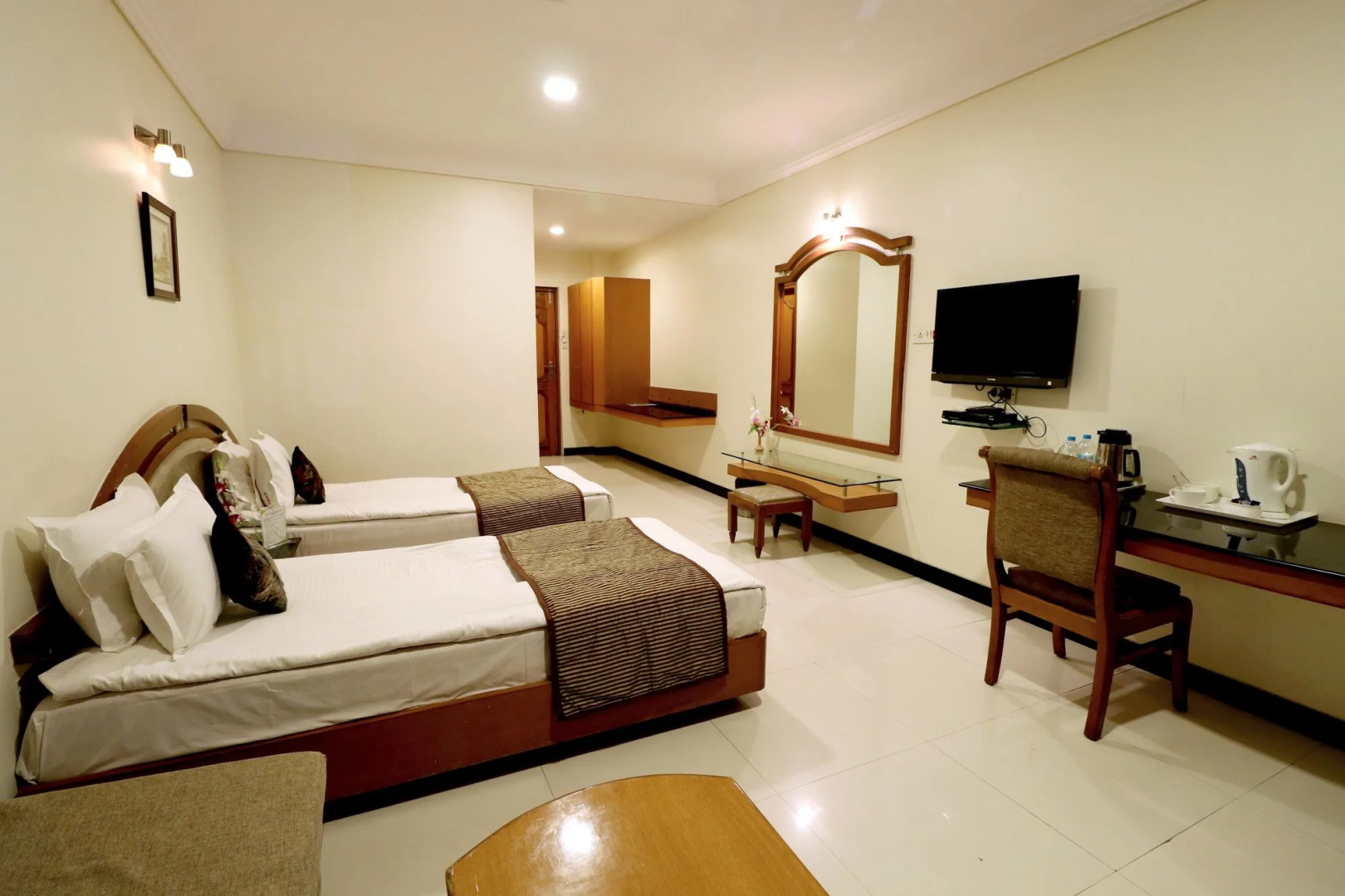 Отель Aurangabad Gymkhana Club