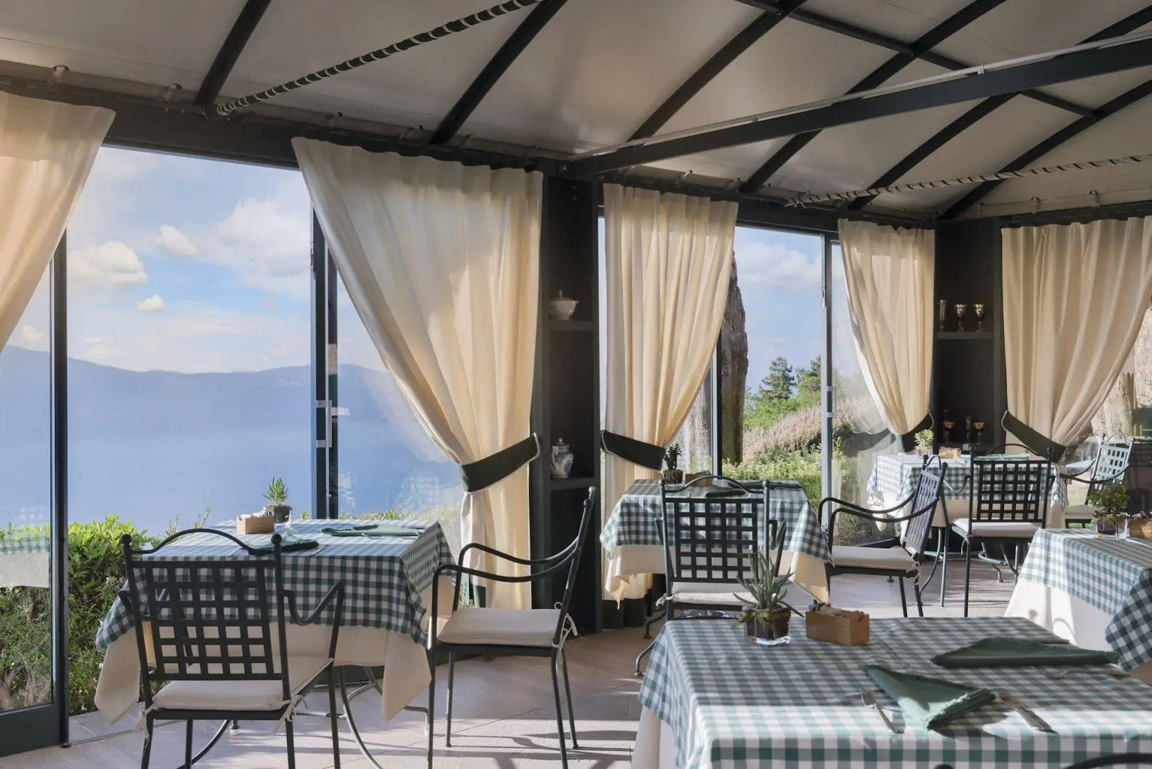 Boutique Hotel Villa Sostaga