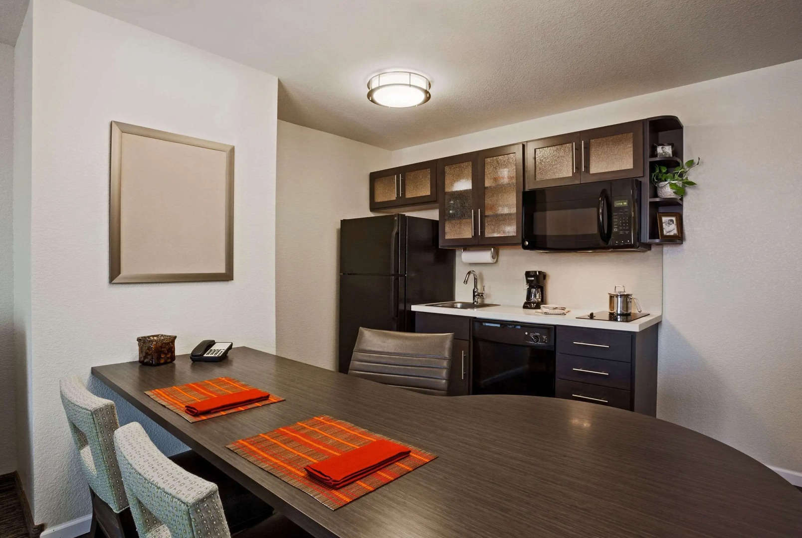 MainStay Suites Kansas City Overland Park