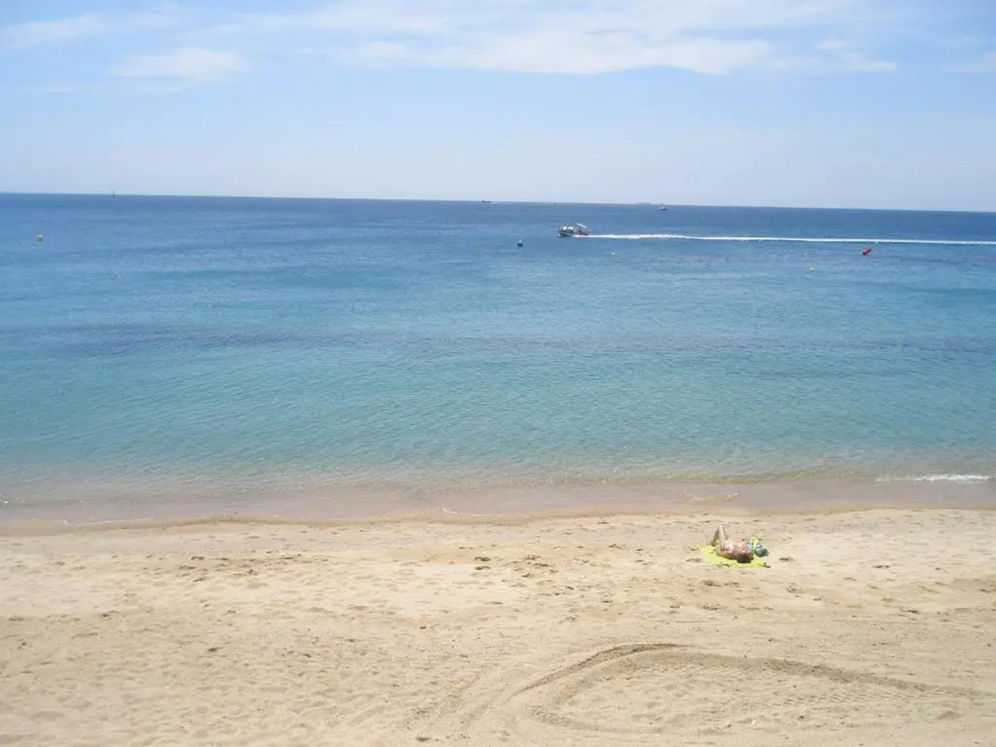 Apartamento A 17 M. De La Playa