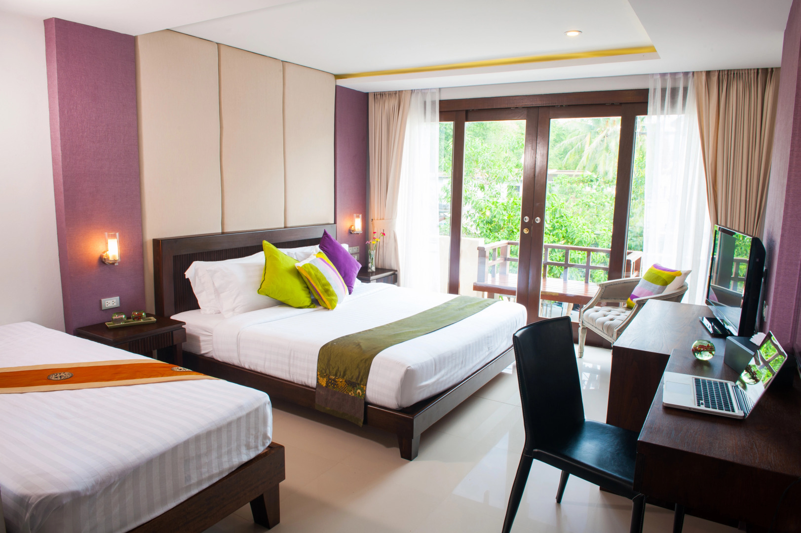 Montien House Chaweng Beach Resort