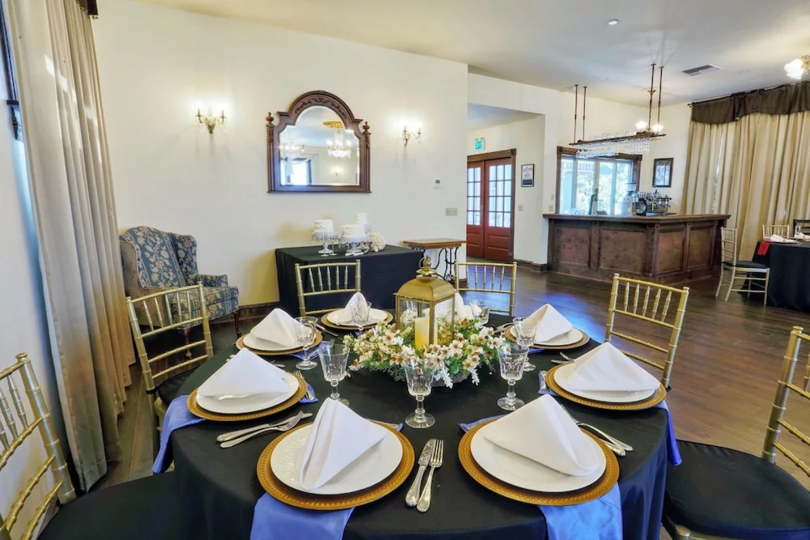 Swantown Inn