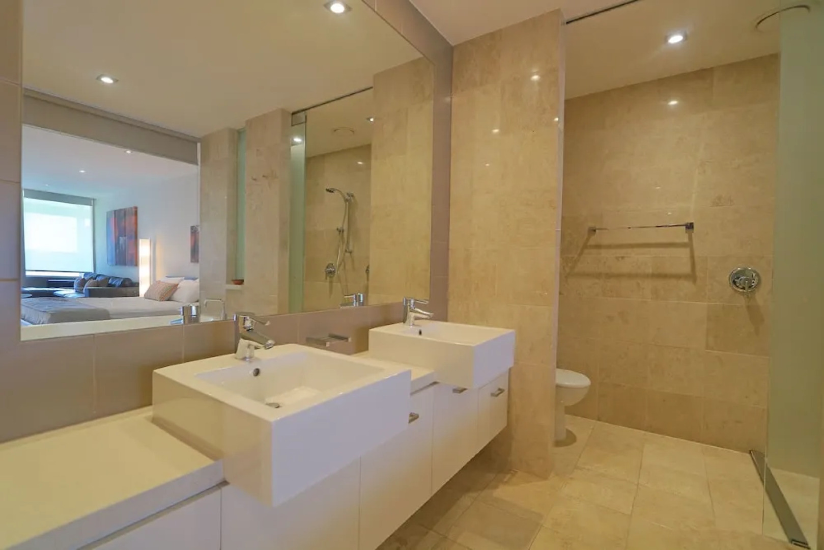 312 King Studio Plus One Bedroom