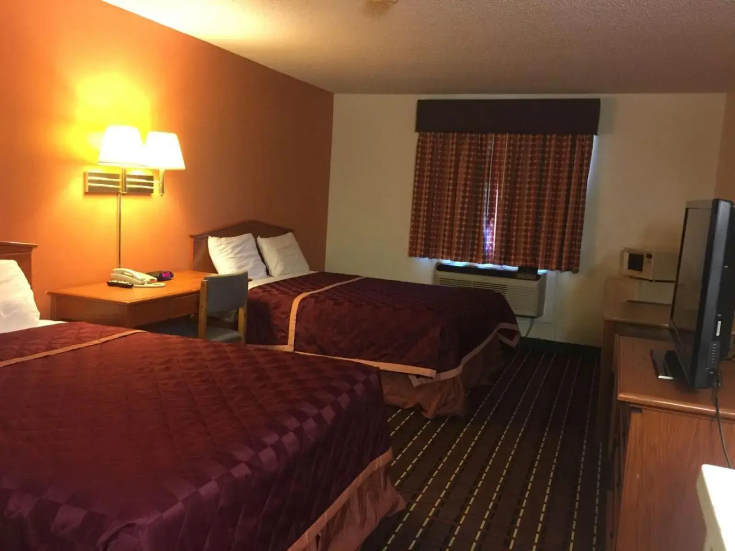 Texas Inn & Suites
