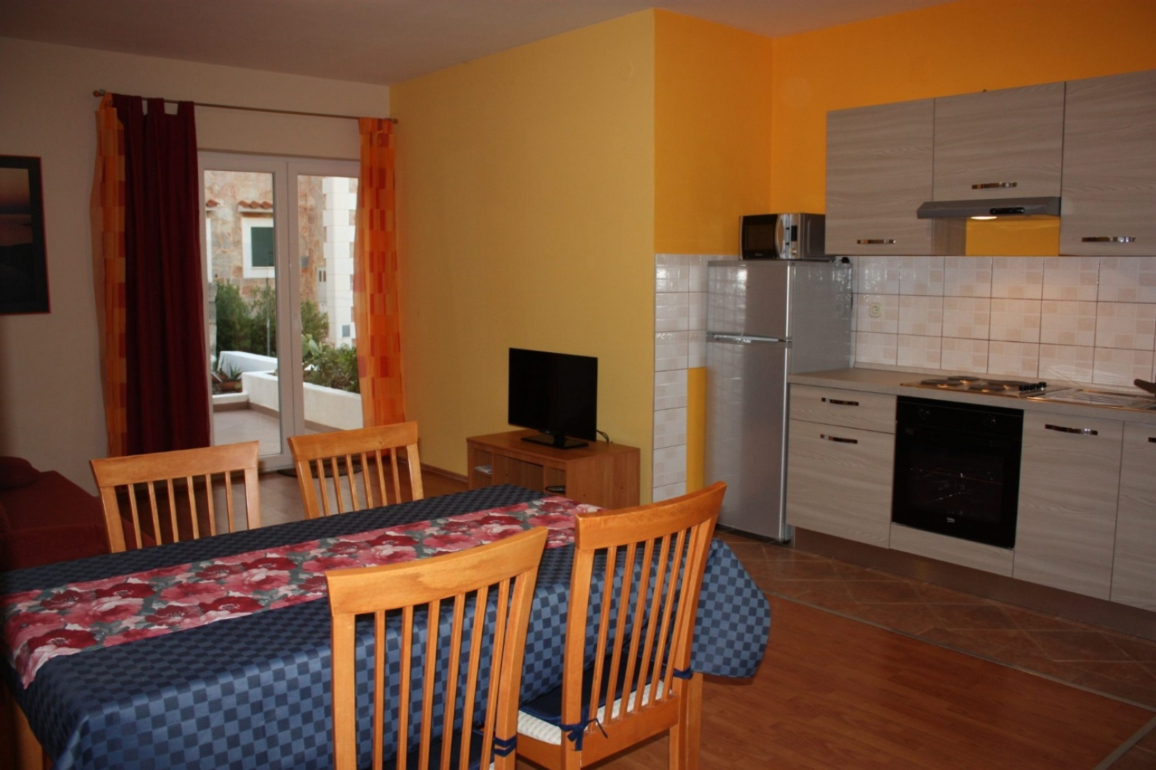 Apartment Niko - with pool : A4 Jelsa, Island Hvar