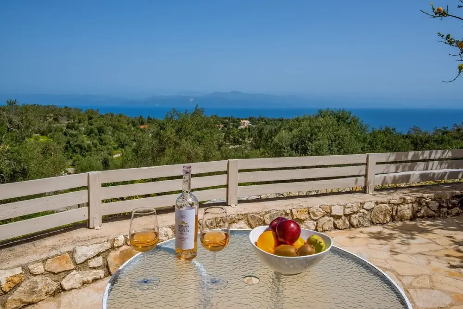 Paxos Couple House By Konnect