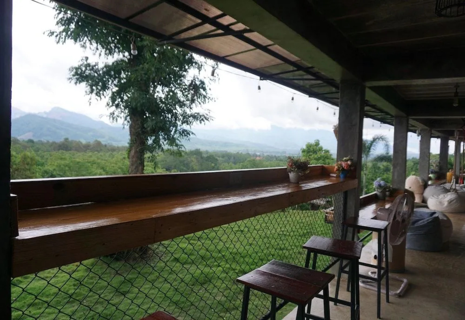 Phuka Mountain View Resort & Andresbar