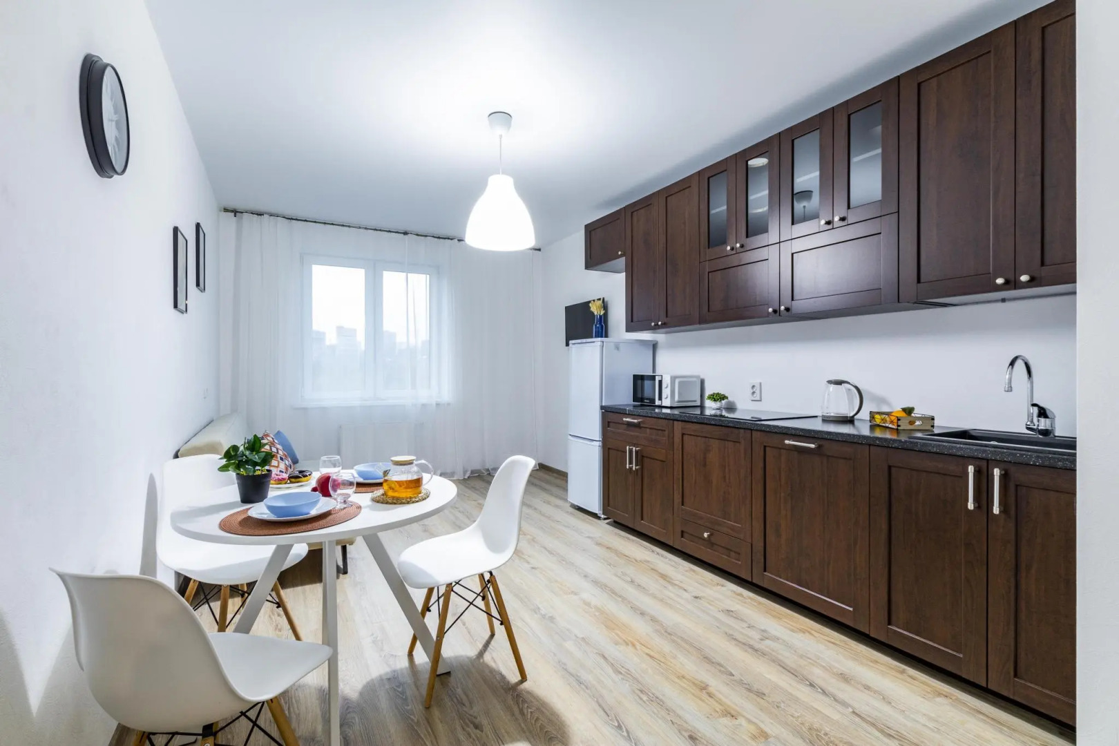 Лайт Апартаменты на улице 8 Марта 202/3