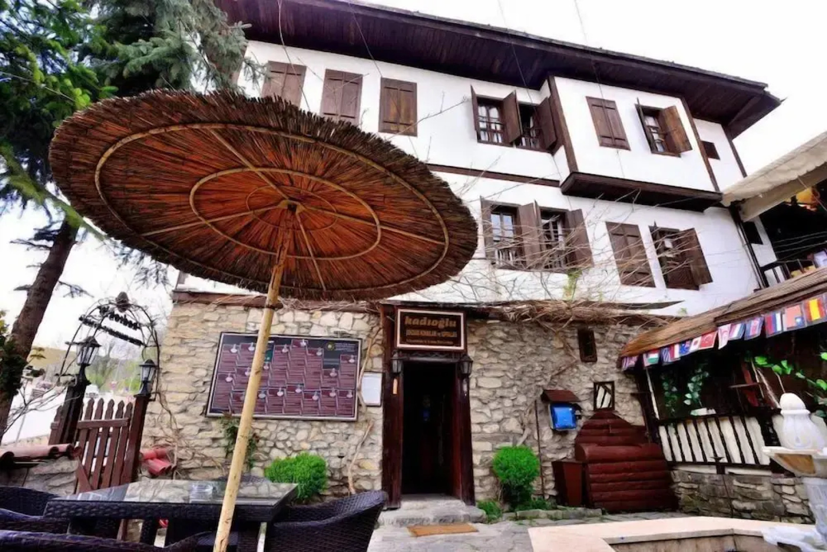 Kadioglu Sehzade Konaklari