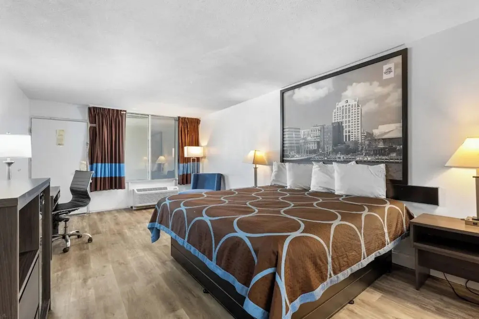 Super 8 Norfolk/Chesapeake Bay