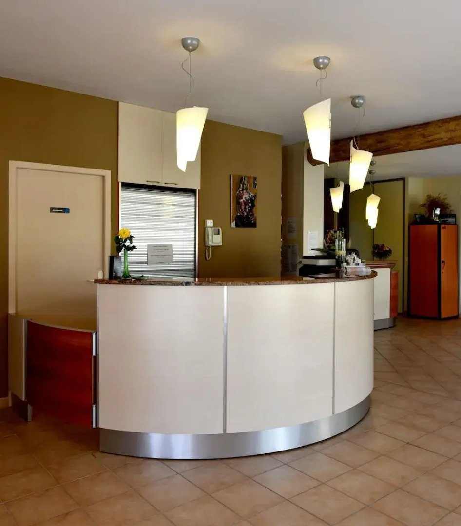 Hotel Pernes Les Fountaines