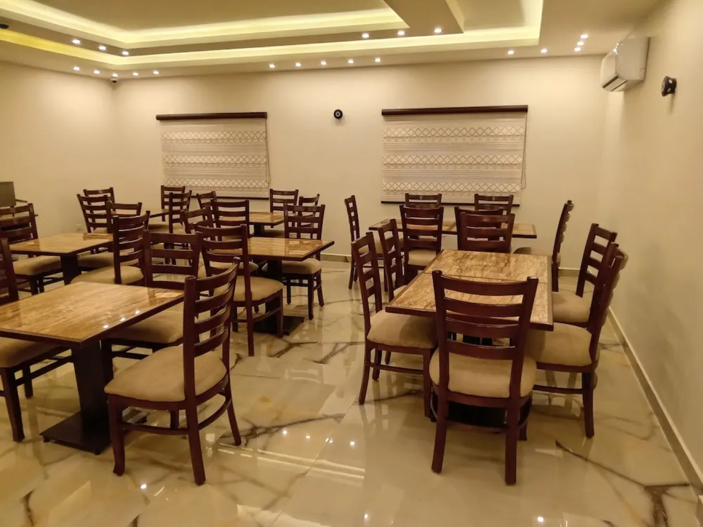 Petra Premium Hotel