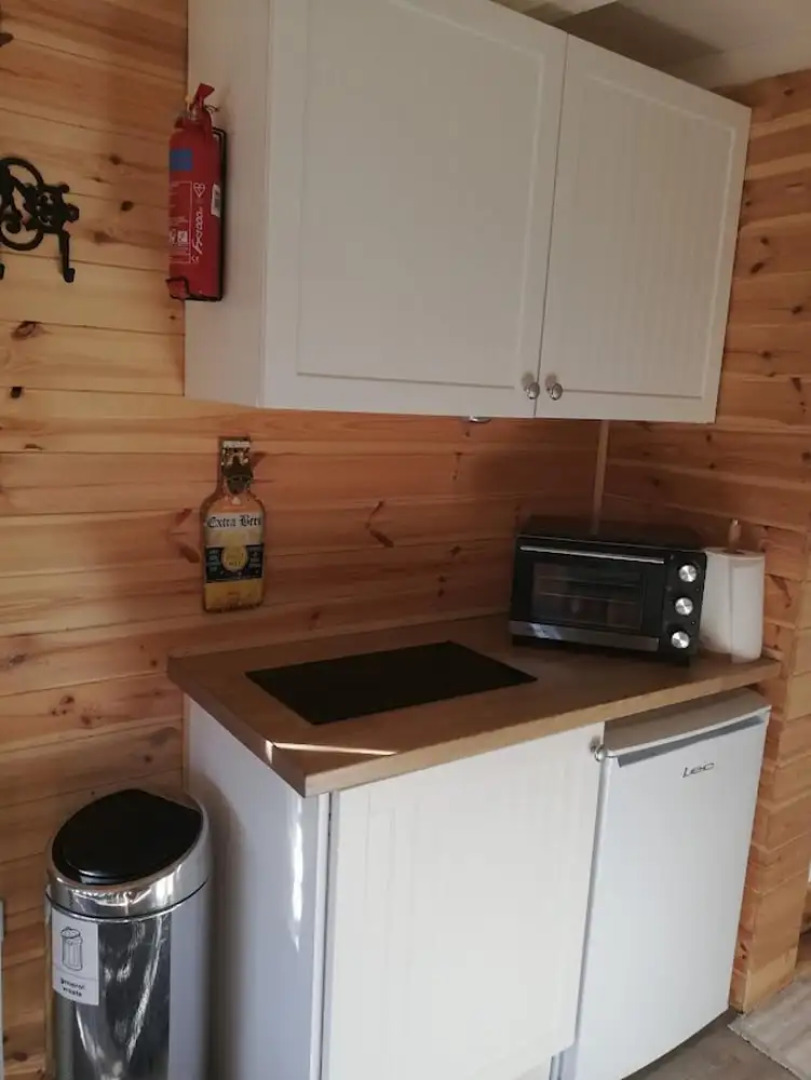 Peaceful Cabin in Skegby -sleeps2- Firer Pit