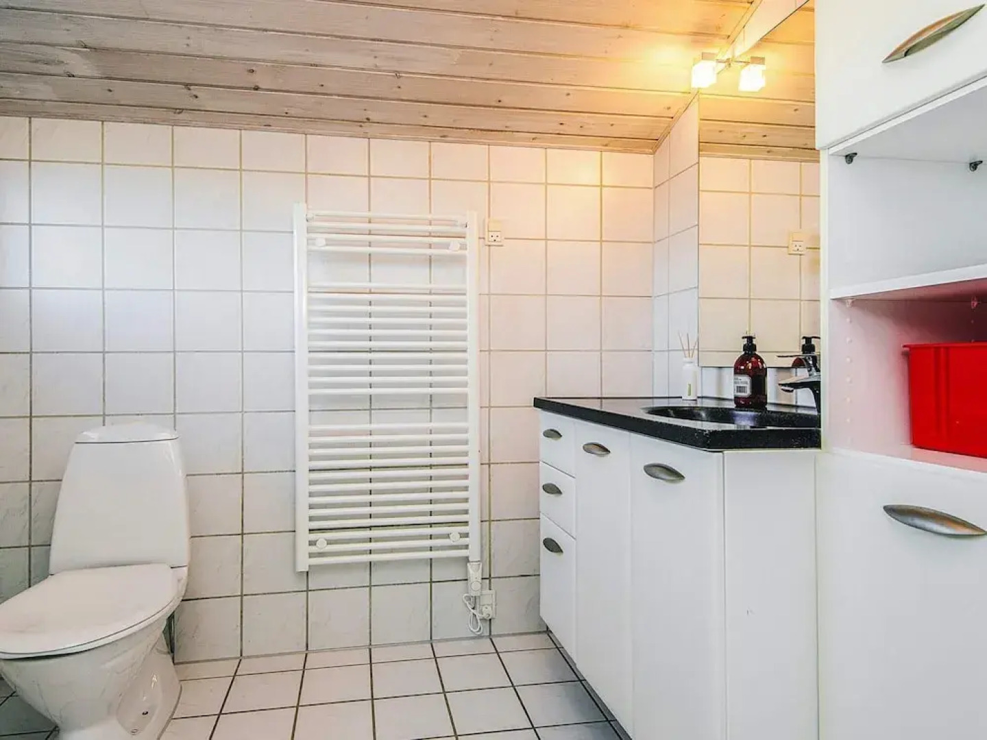 6 Person Holiday Home in Ronde-by Traum