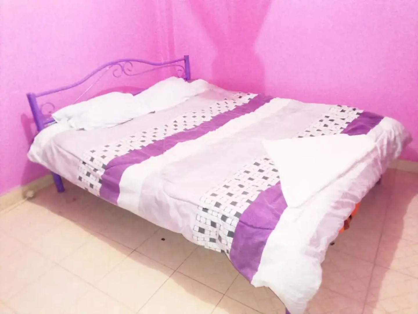 Down Town Guest House