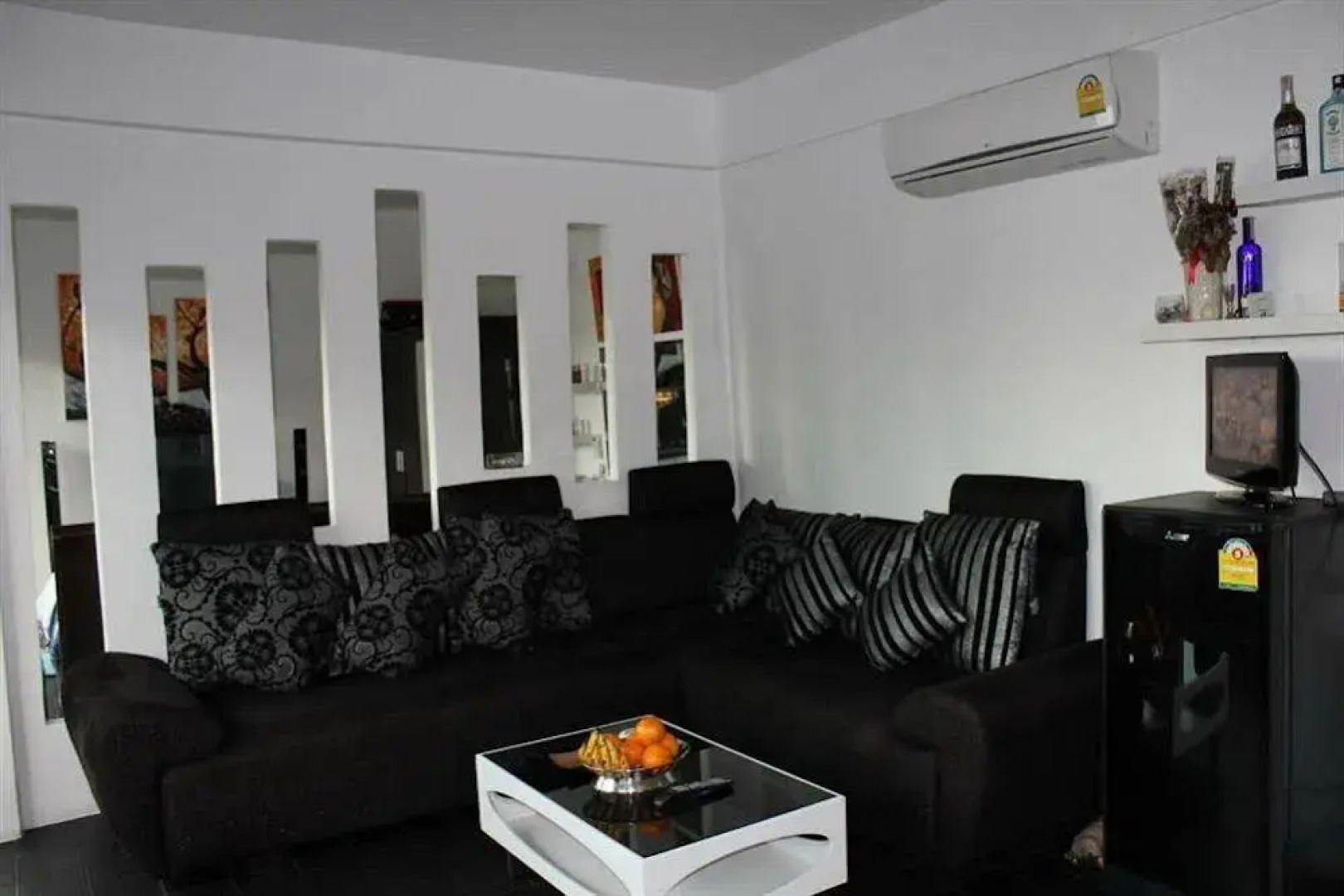 Karon Cliff Contemporary Boutique Bungalows