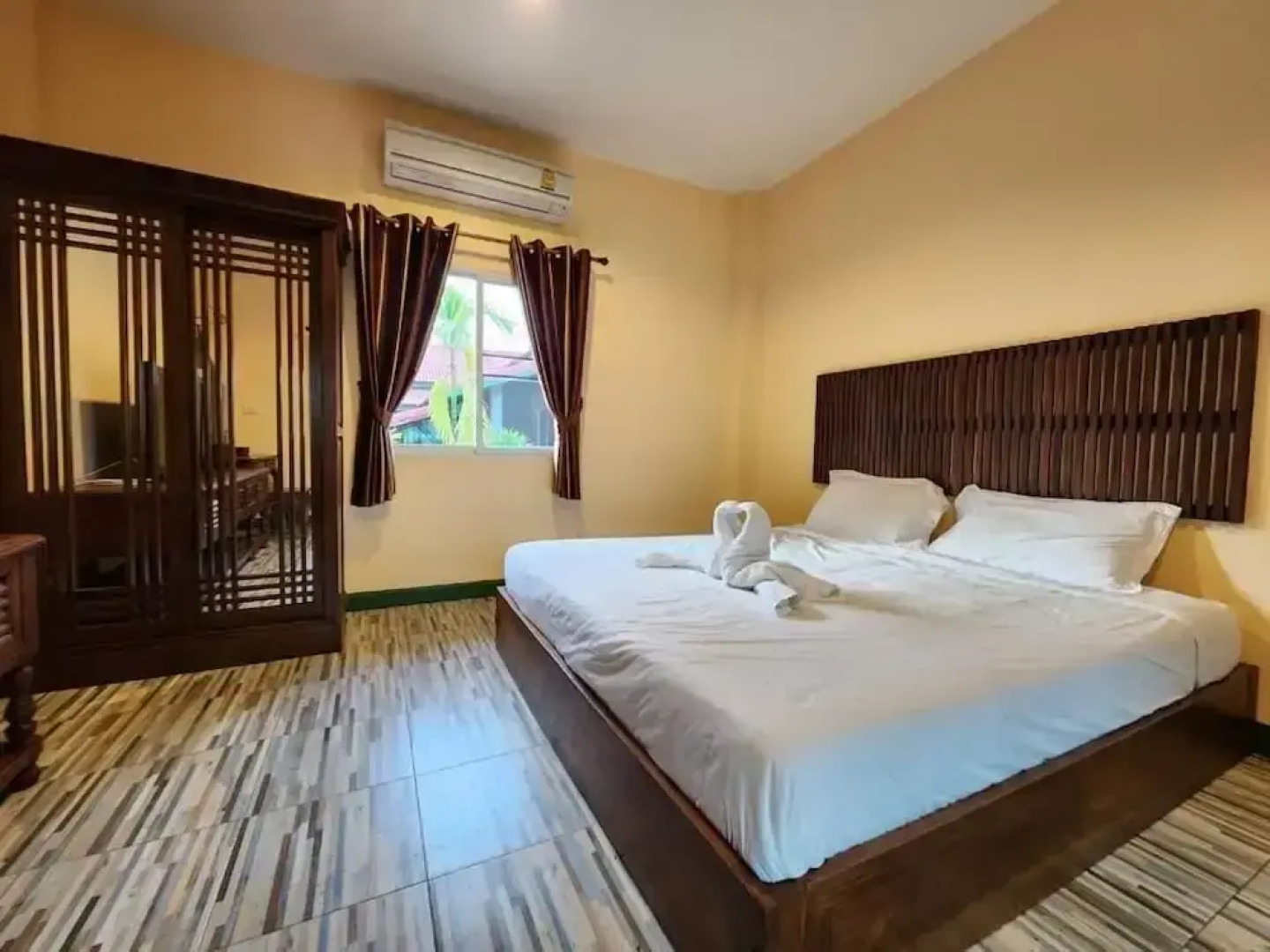 Phanumas LongStay Resort