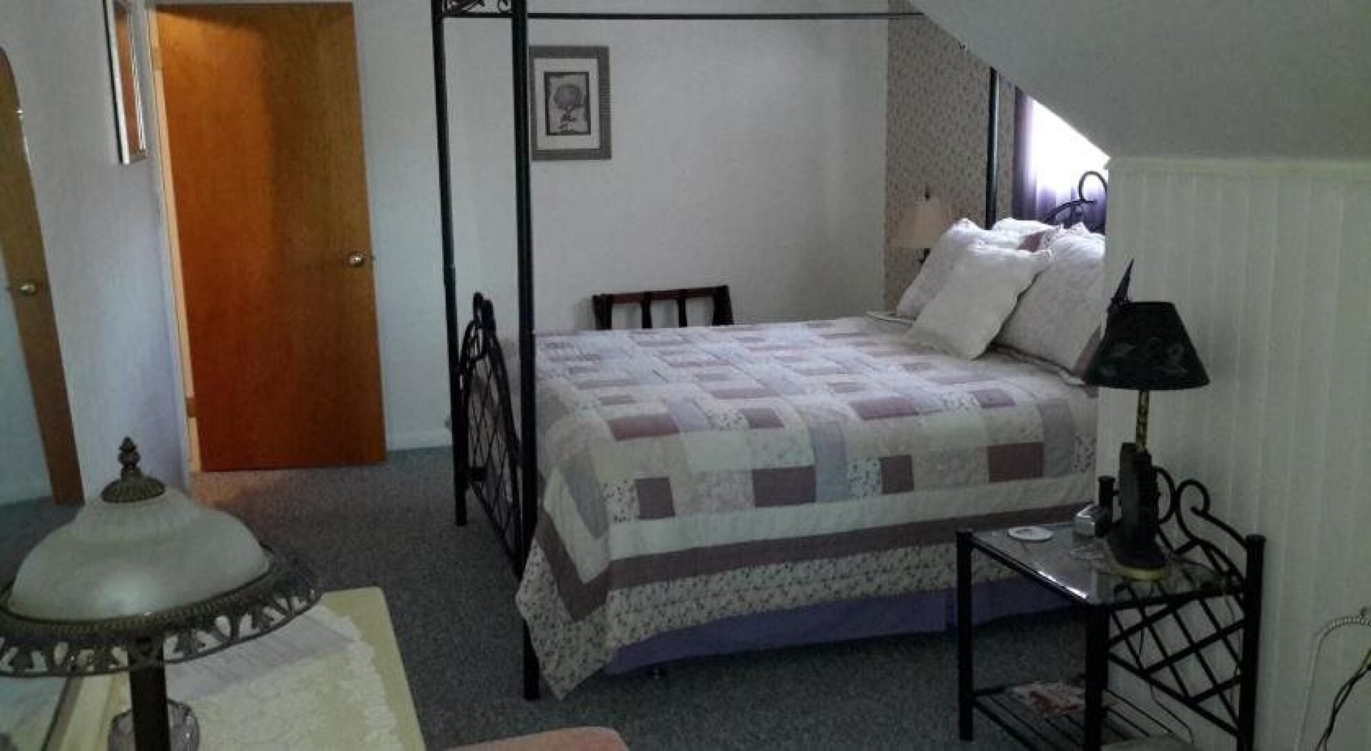 Creek Side Bed and Breakfast