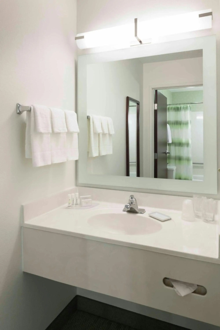 Springhill Suites By Marriott Overland Park