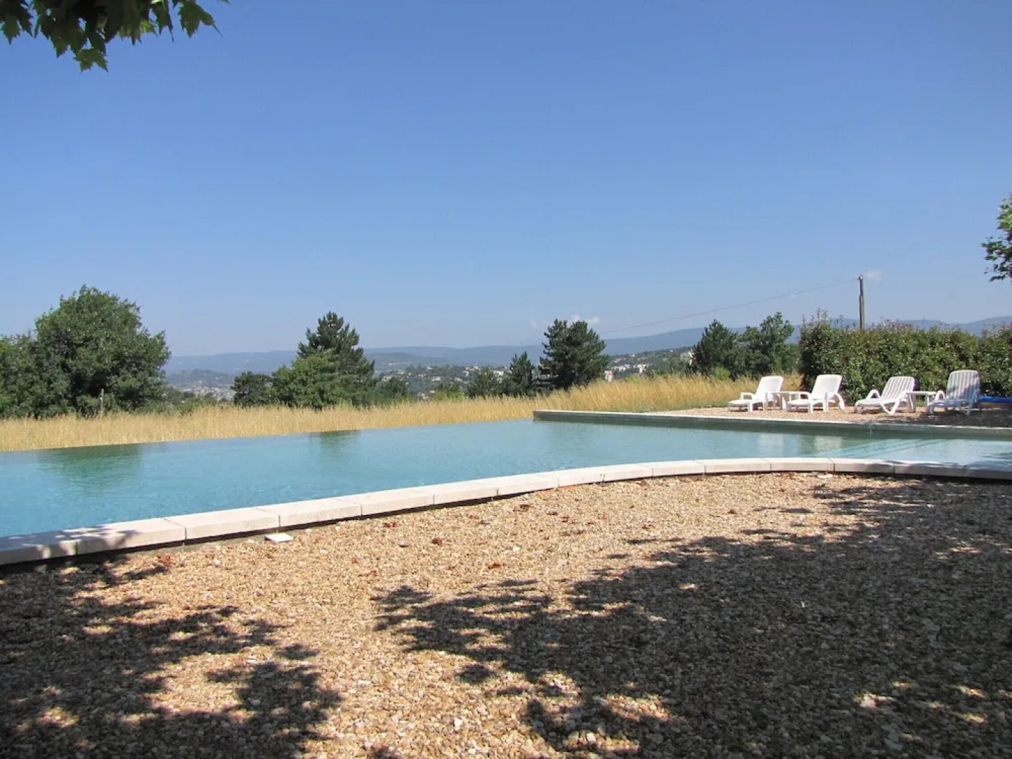 Bastide Casa Mira au domaine d' Esclatesang, 5 ha, Apt, parc du Luberon