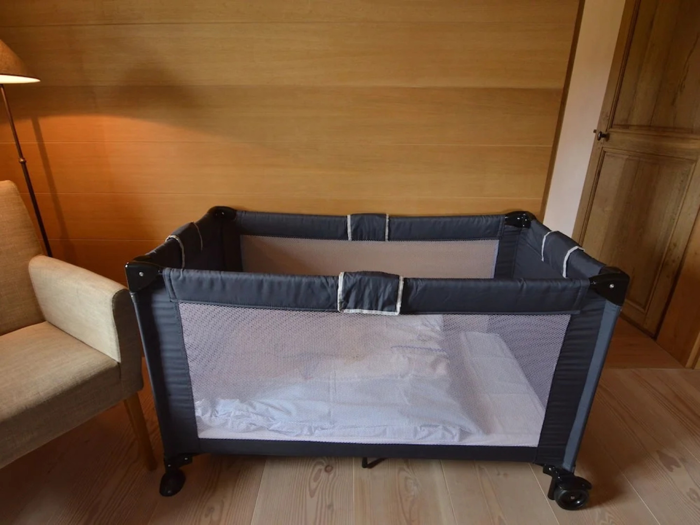 Modern Holiday Home in Bullange with Sauna