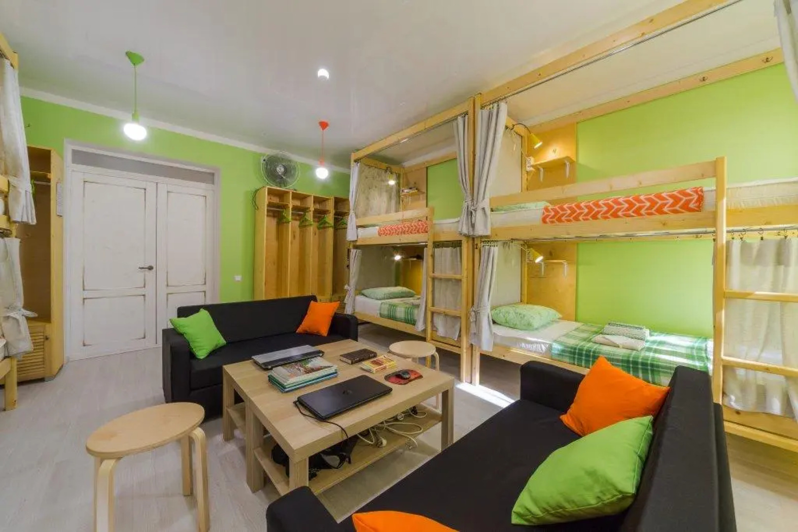 Мини-Отель Лето в центре