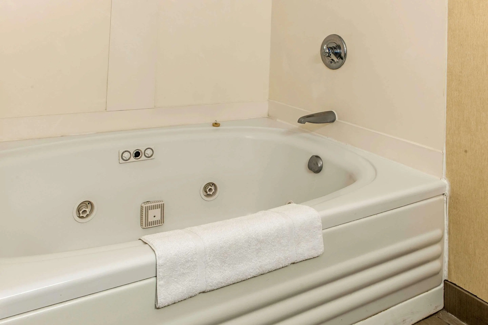 Comfort Inn East