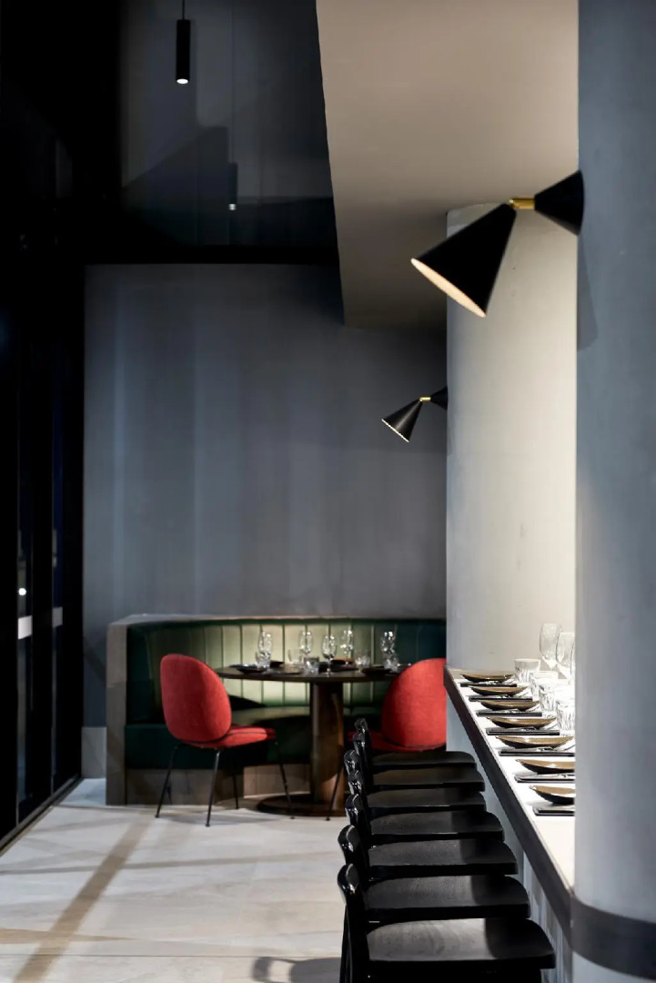 Midnight Hotel, Autograph Collection