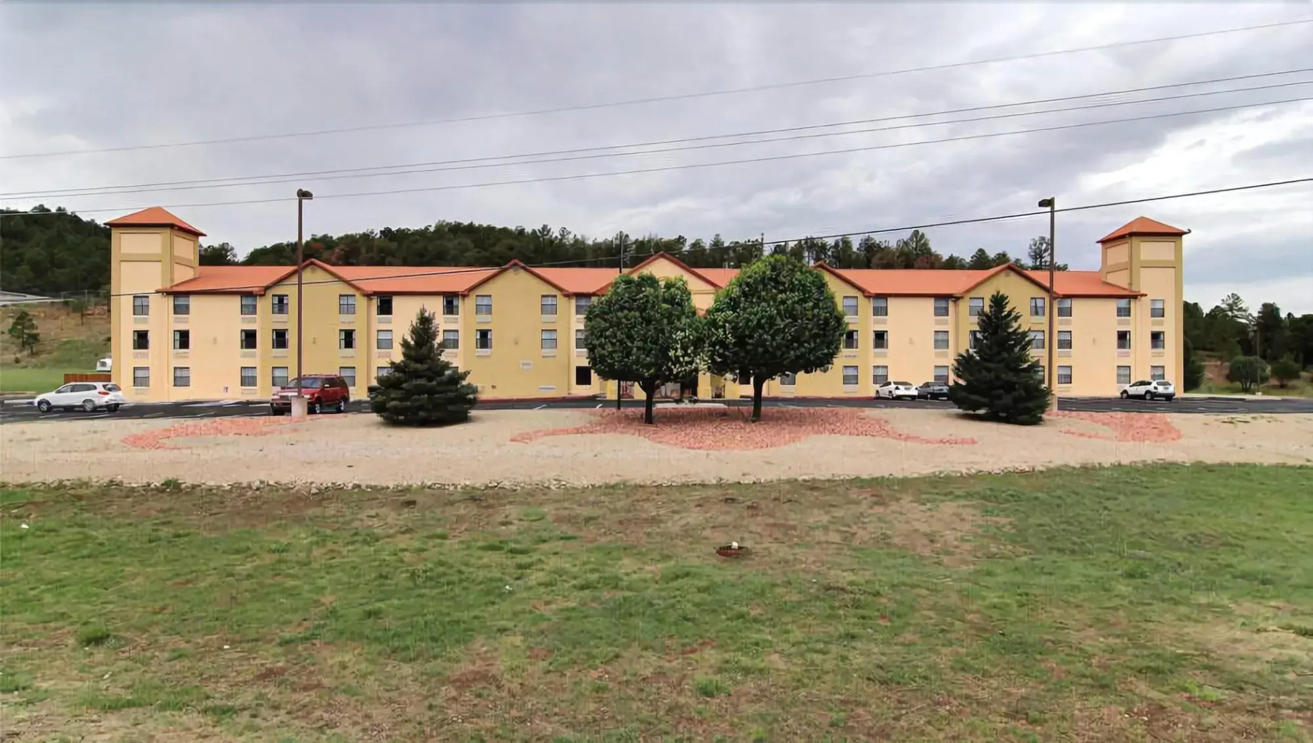 Ruidoso Mountain Inn