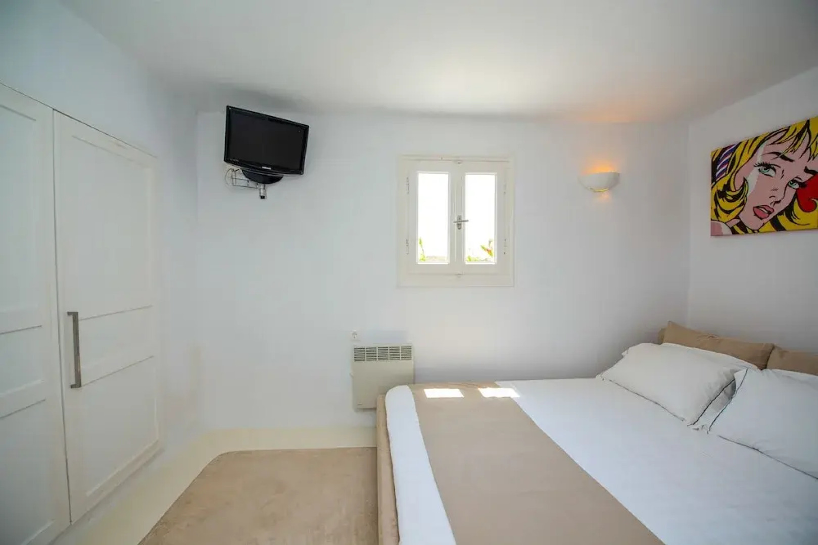 Newly-Built Private Luxury Villa