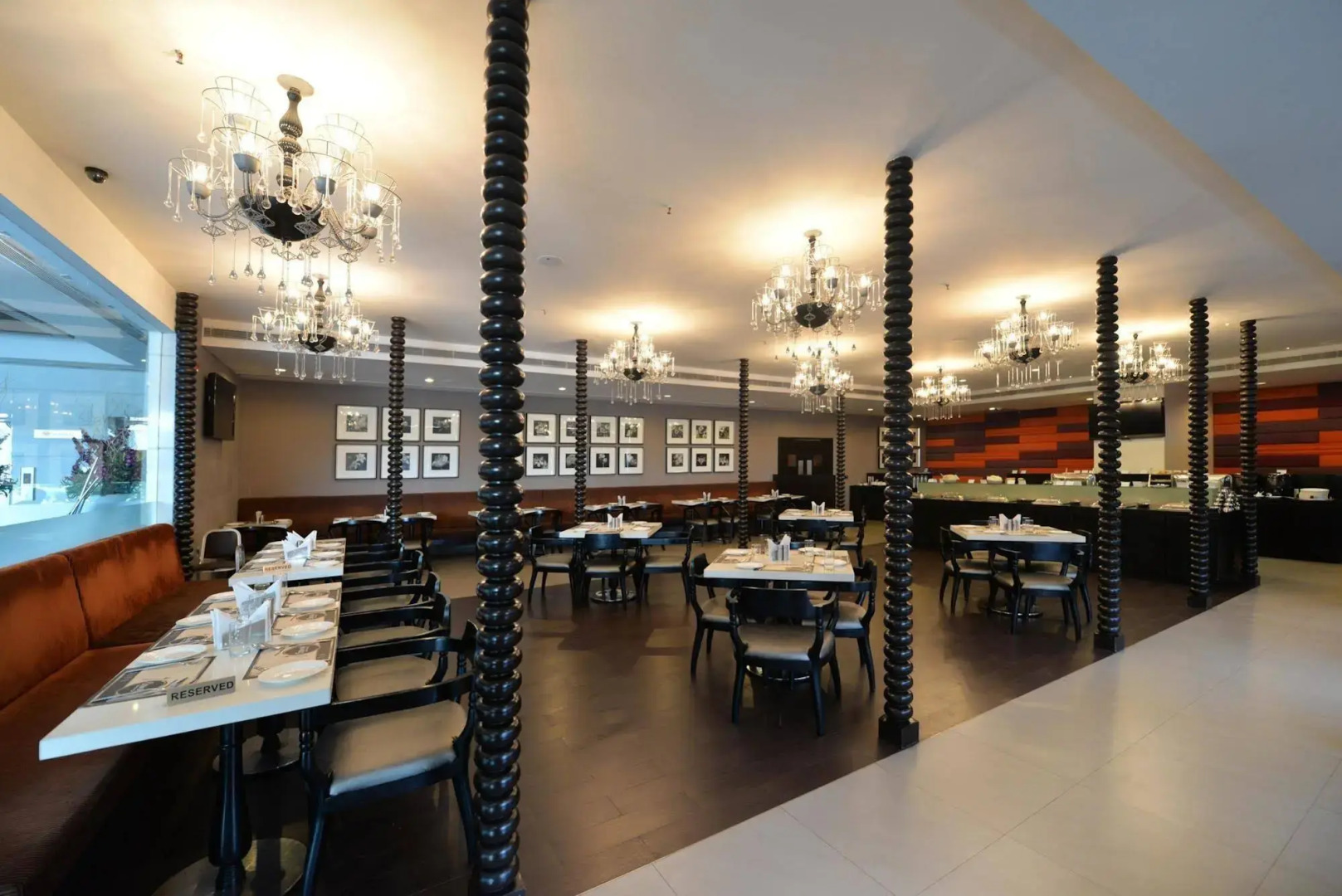 Oyo Premium Ramavarappadu Circle