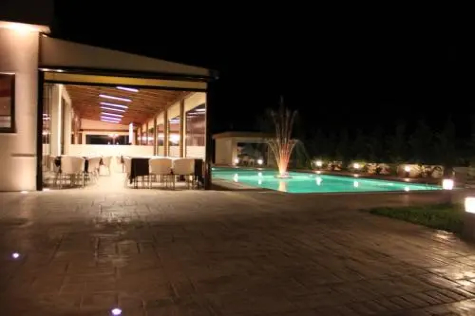 Zeis Edo Luxury Apartments