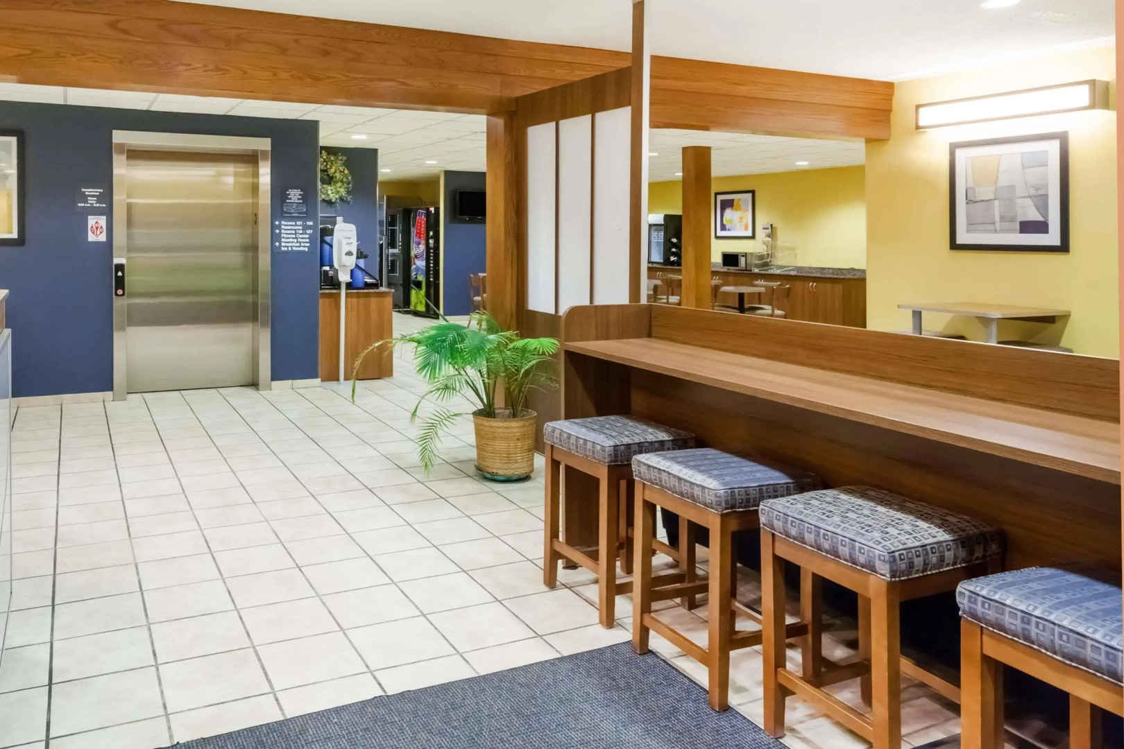 Microtel Inn & Suites