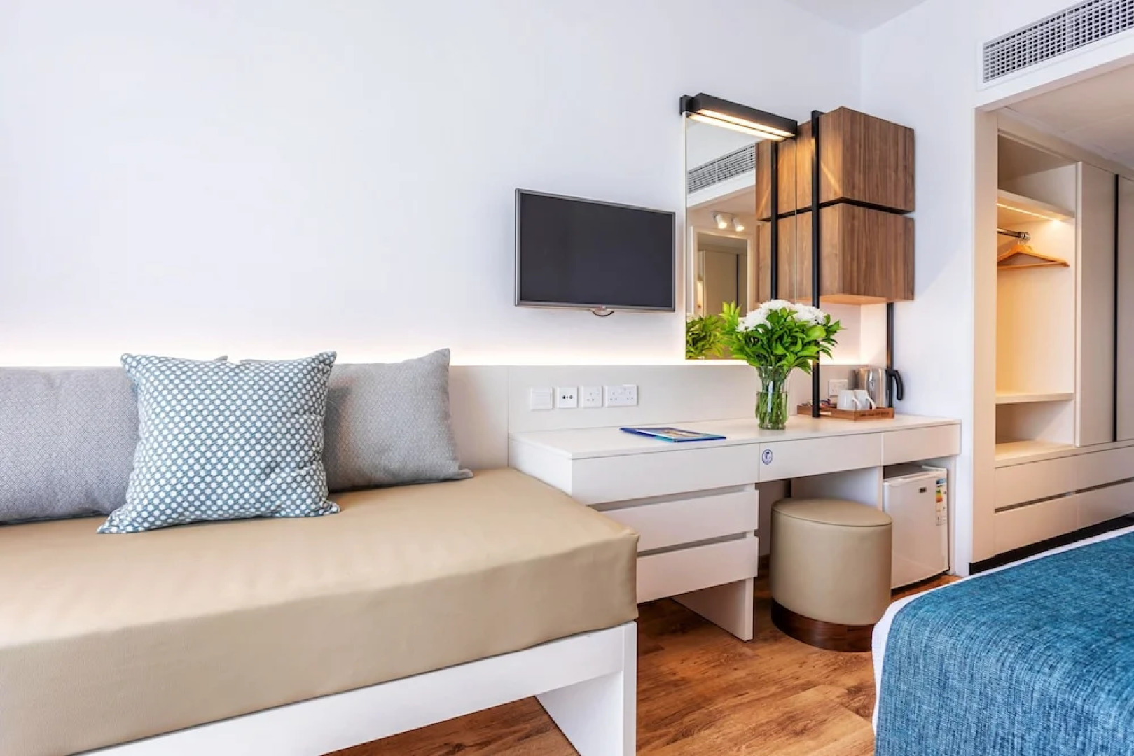 Louis Phaethon Beach Club