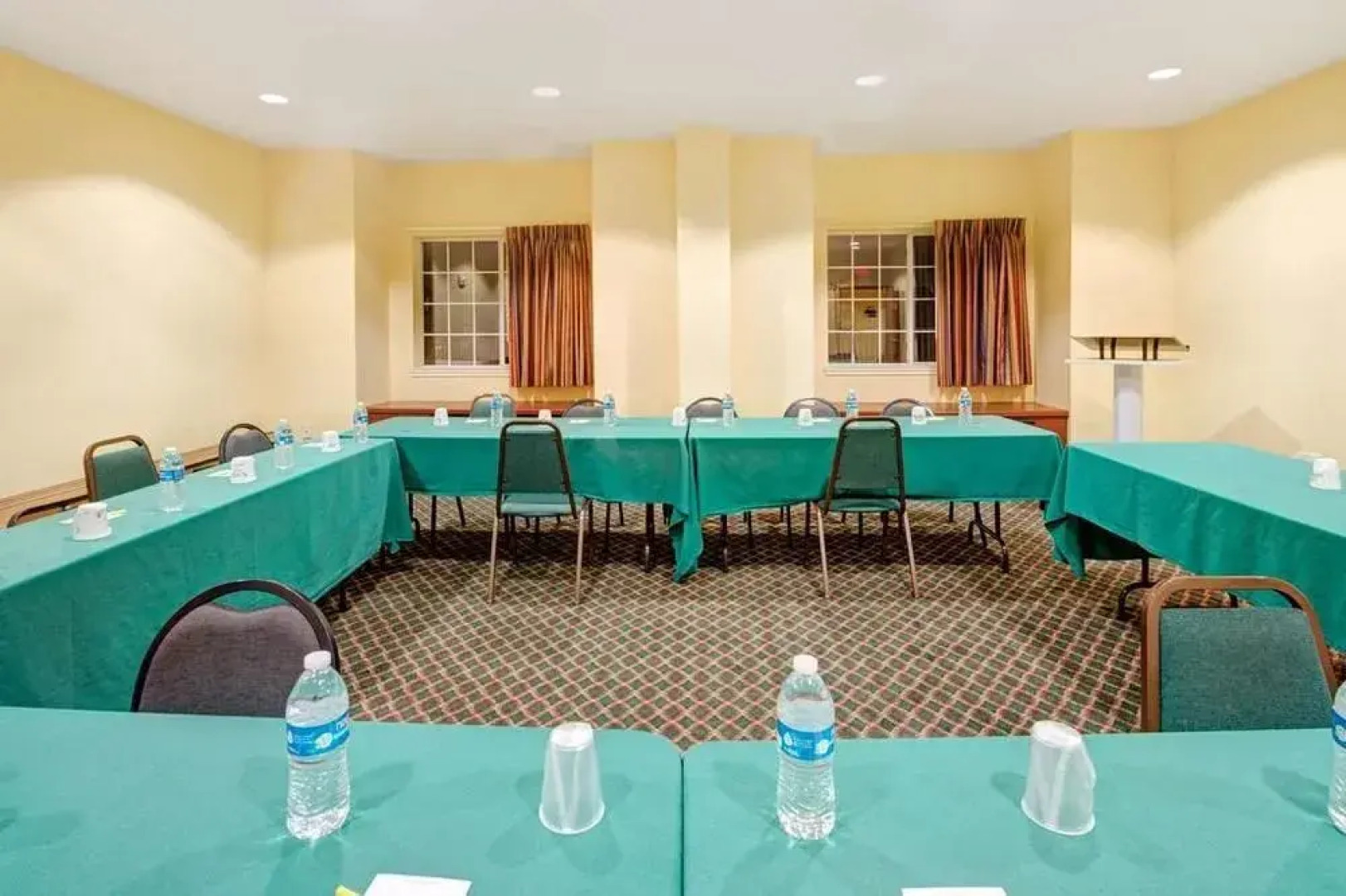 Days Inn and Suites Plano Medical Center Dallas