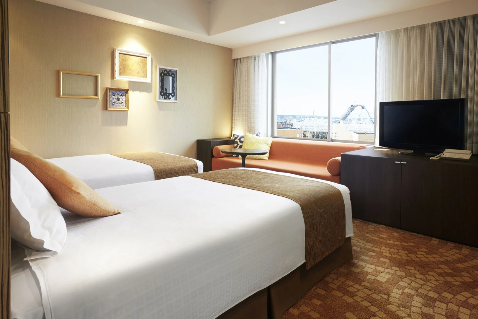 Hotel Universal Port