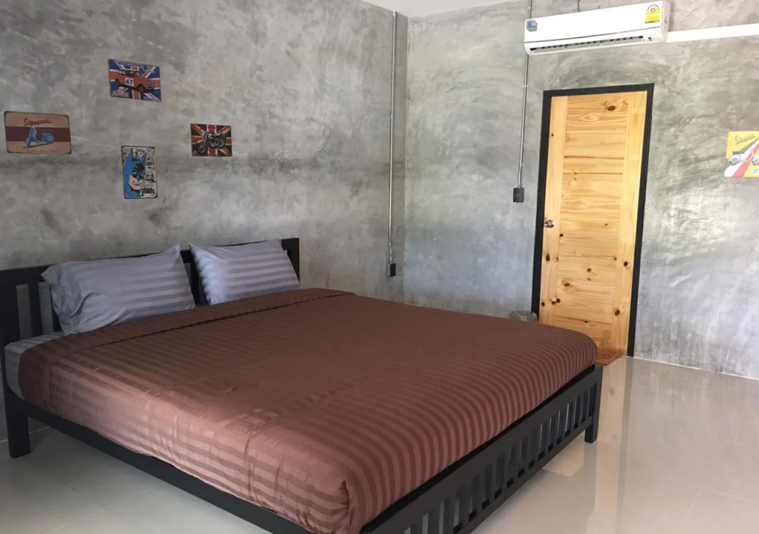 The Loft Resort Kabin Buri