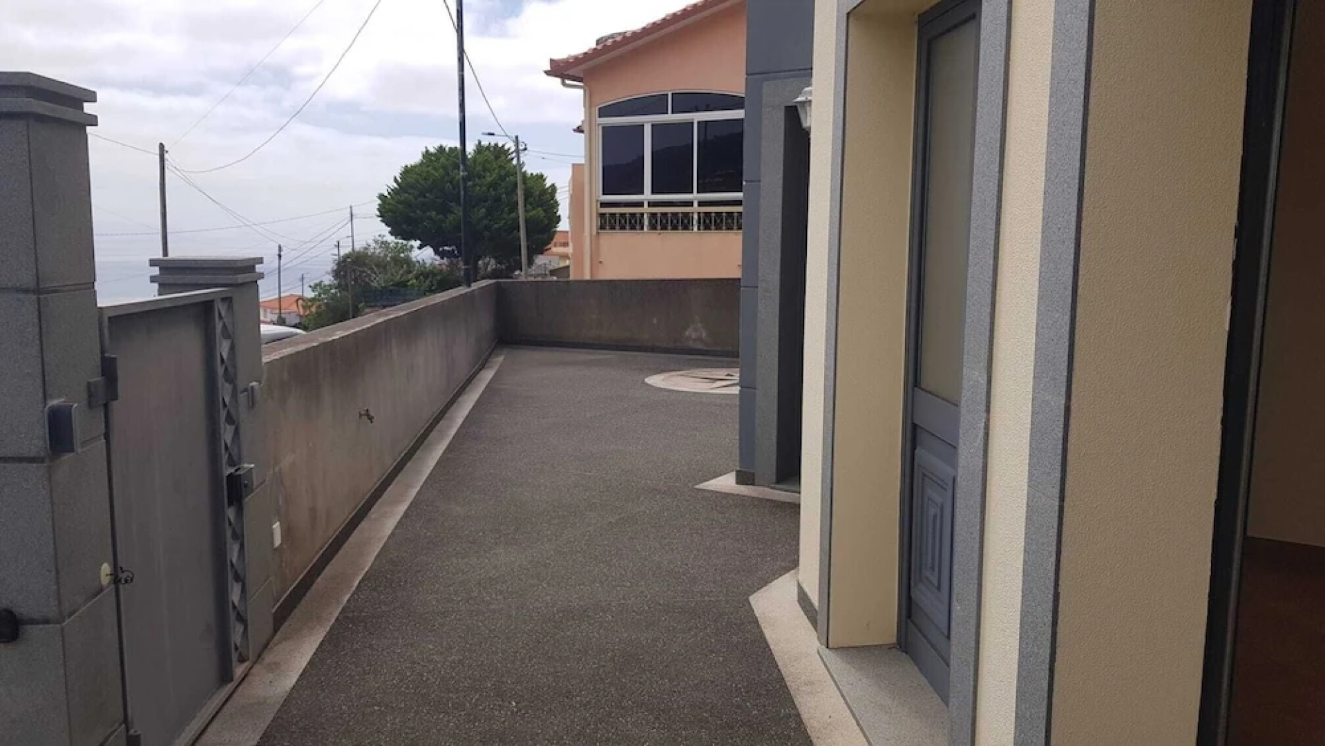 Remarkable 3-bed House in Machico