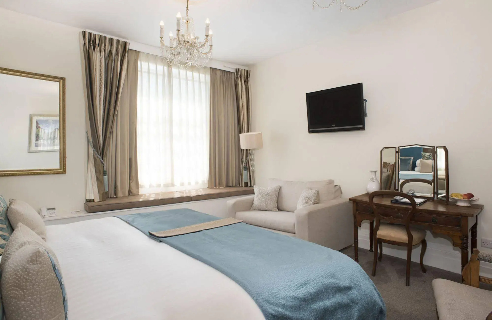 Royal Seven Stars Hotel