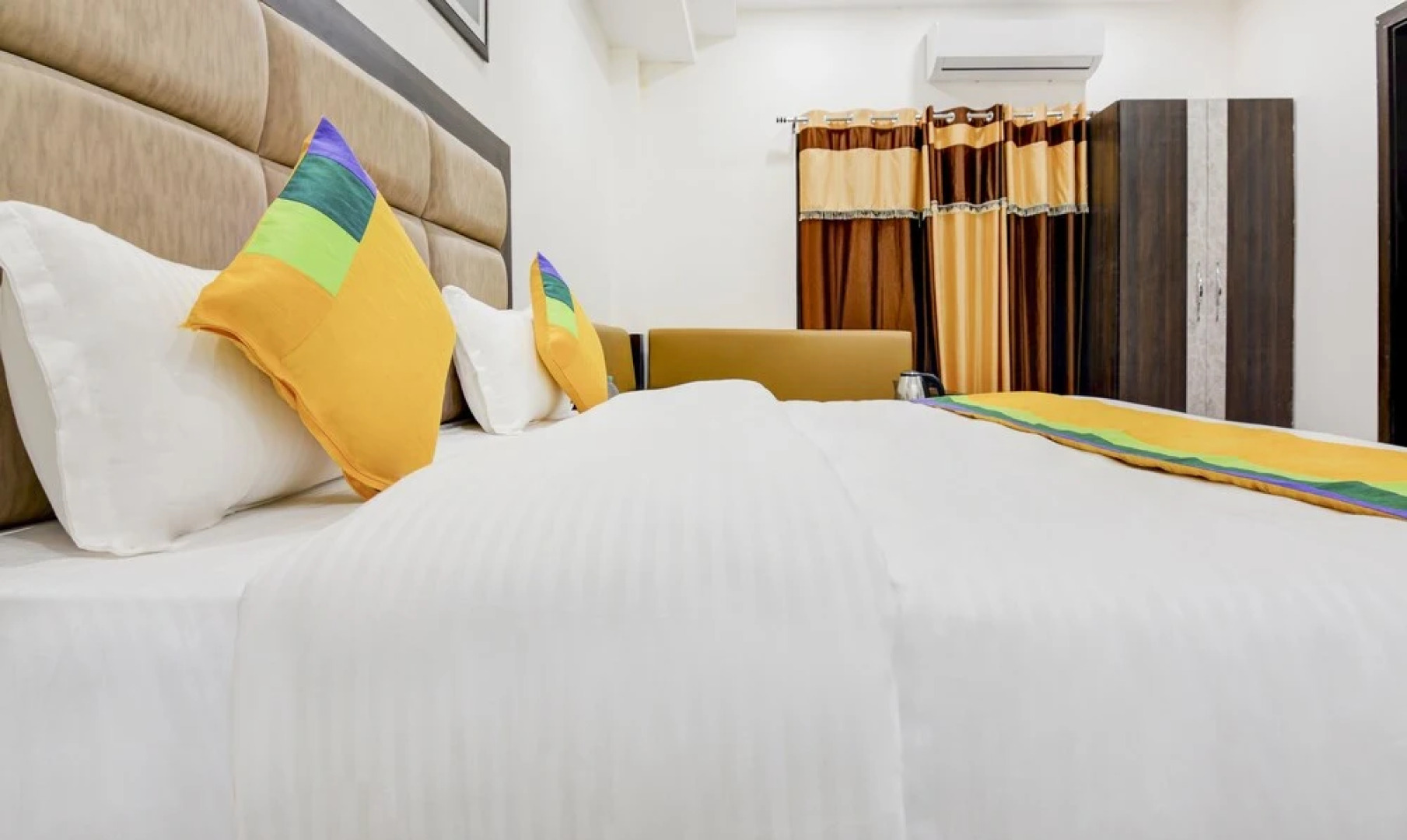 Itsy Hotels K K Residency Staywell