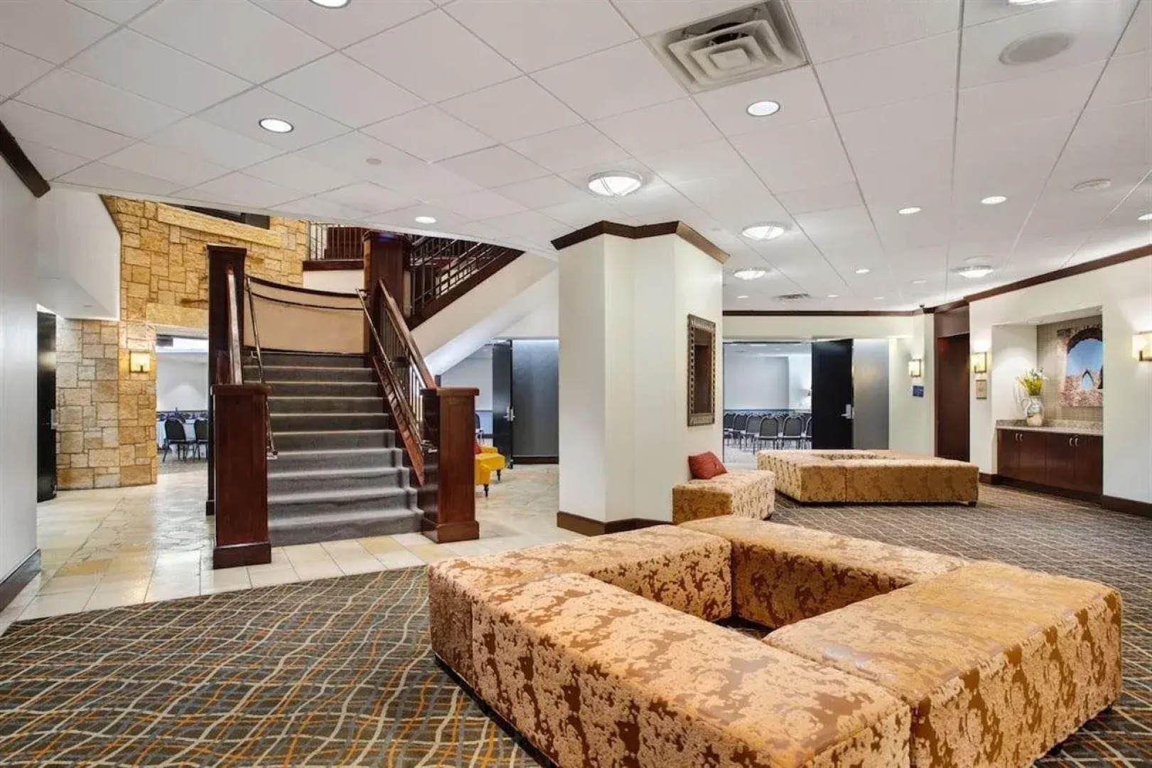 The Emily Morgan San Antonio - a DoubleTree by Hilton