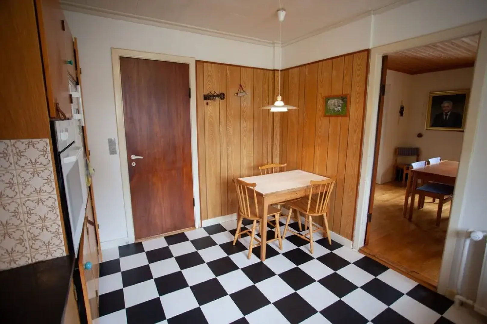 3 Storey 5 Bedroom, 3 Bathroom House in the Center of Tórshavn
