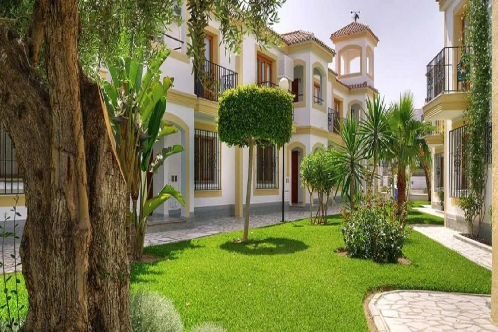 ALEGRIA Infiniti Beach Resort