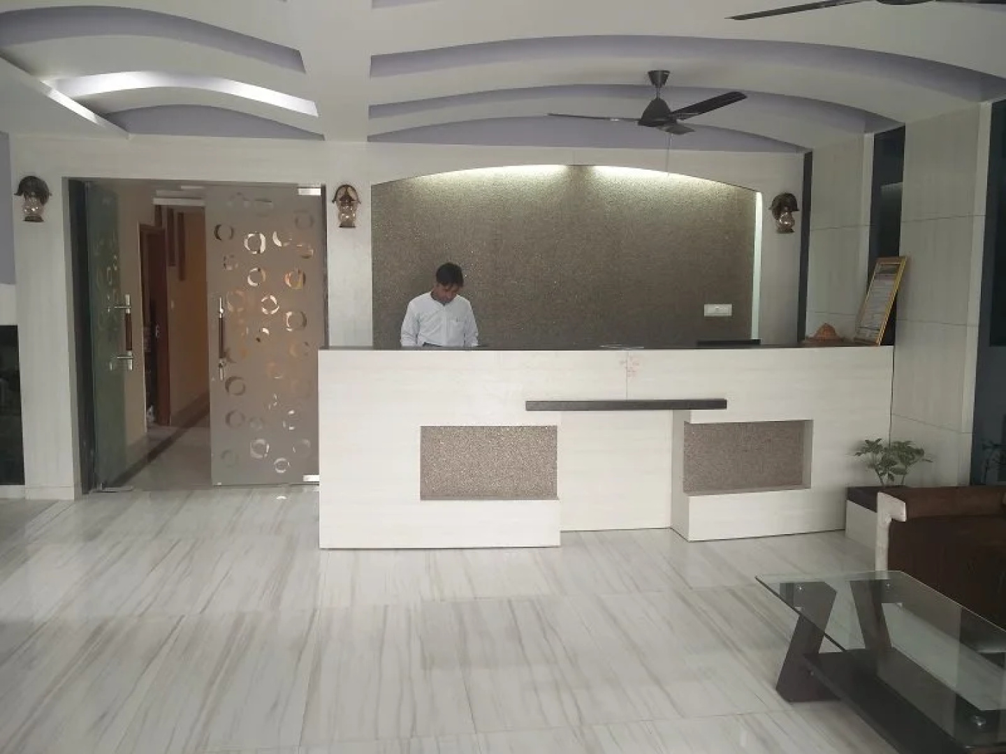 Hotel Paradise