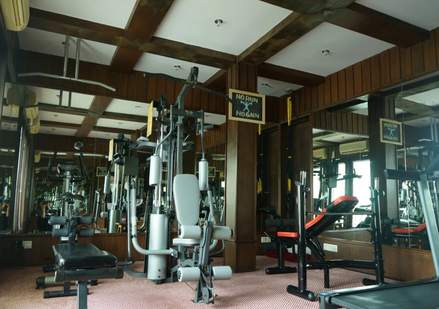 Hotel by the Red Canal